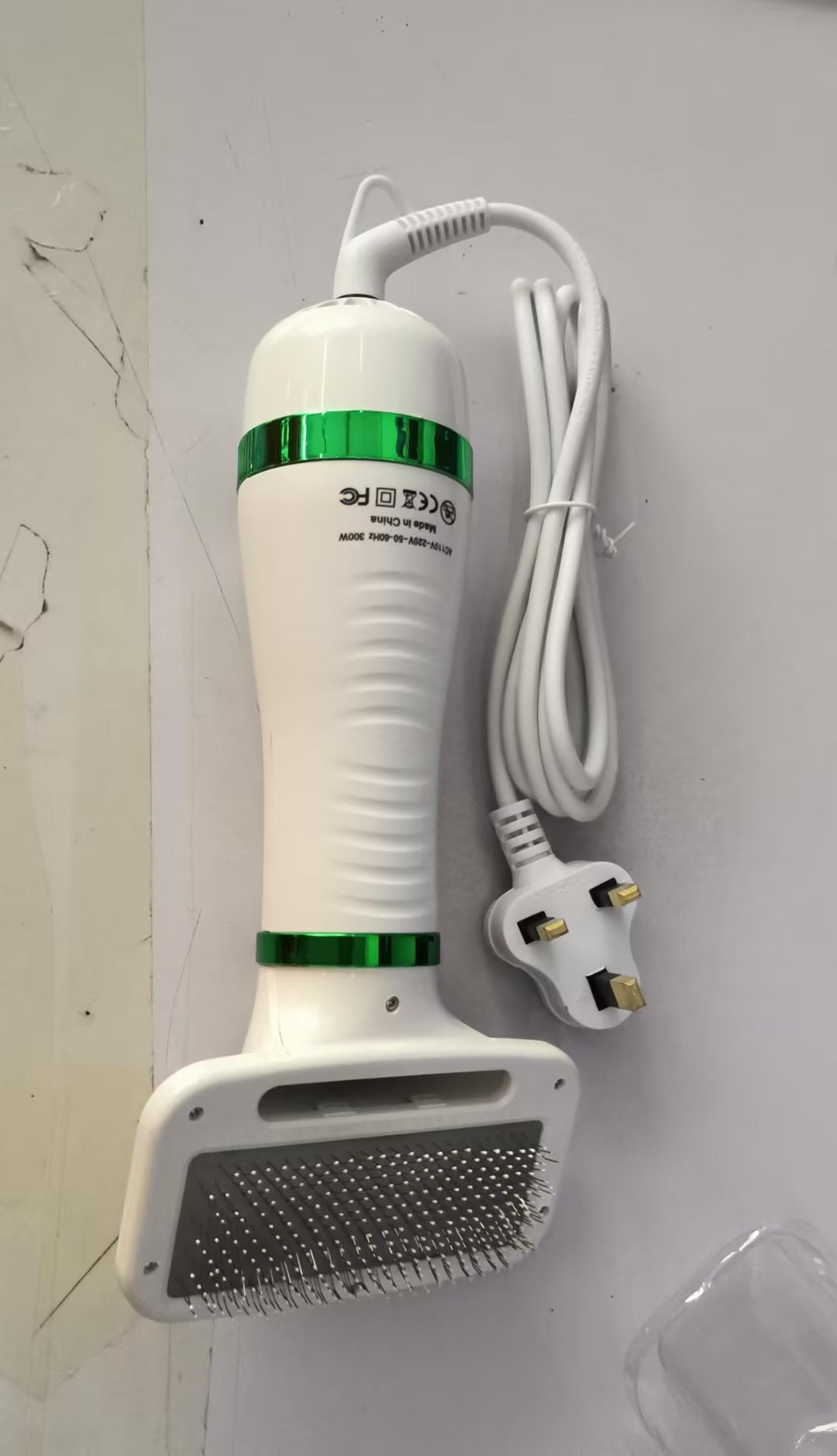 2-in-1 Pet Grooming Dryer Brush – Dry & Detangle Fast